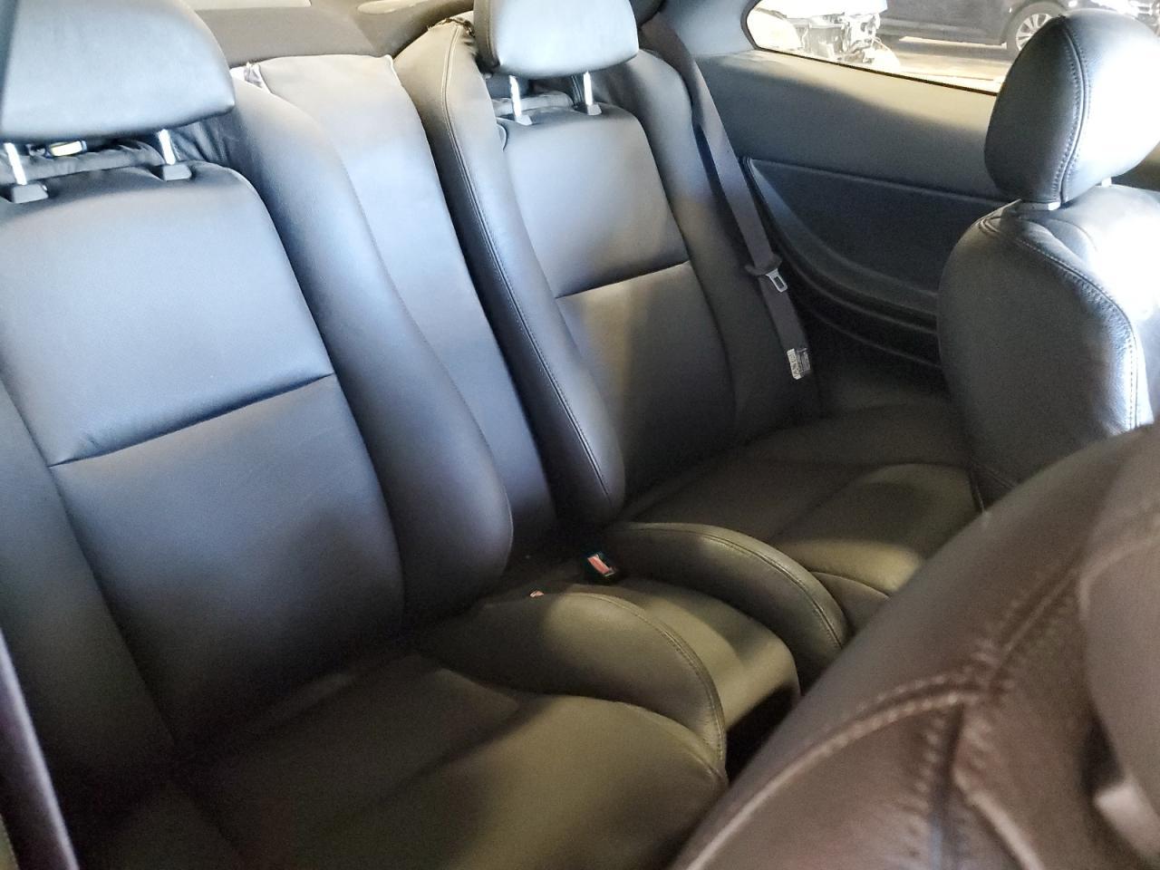 2004 PONTIAC Gto