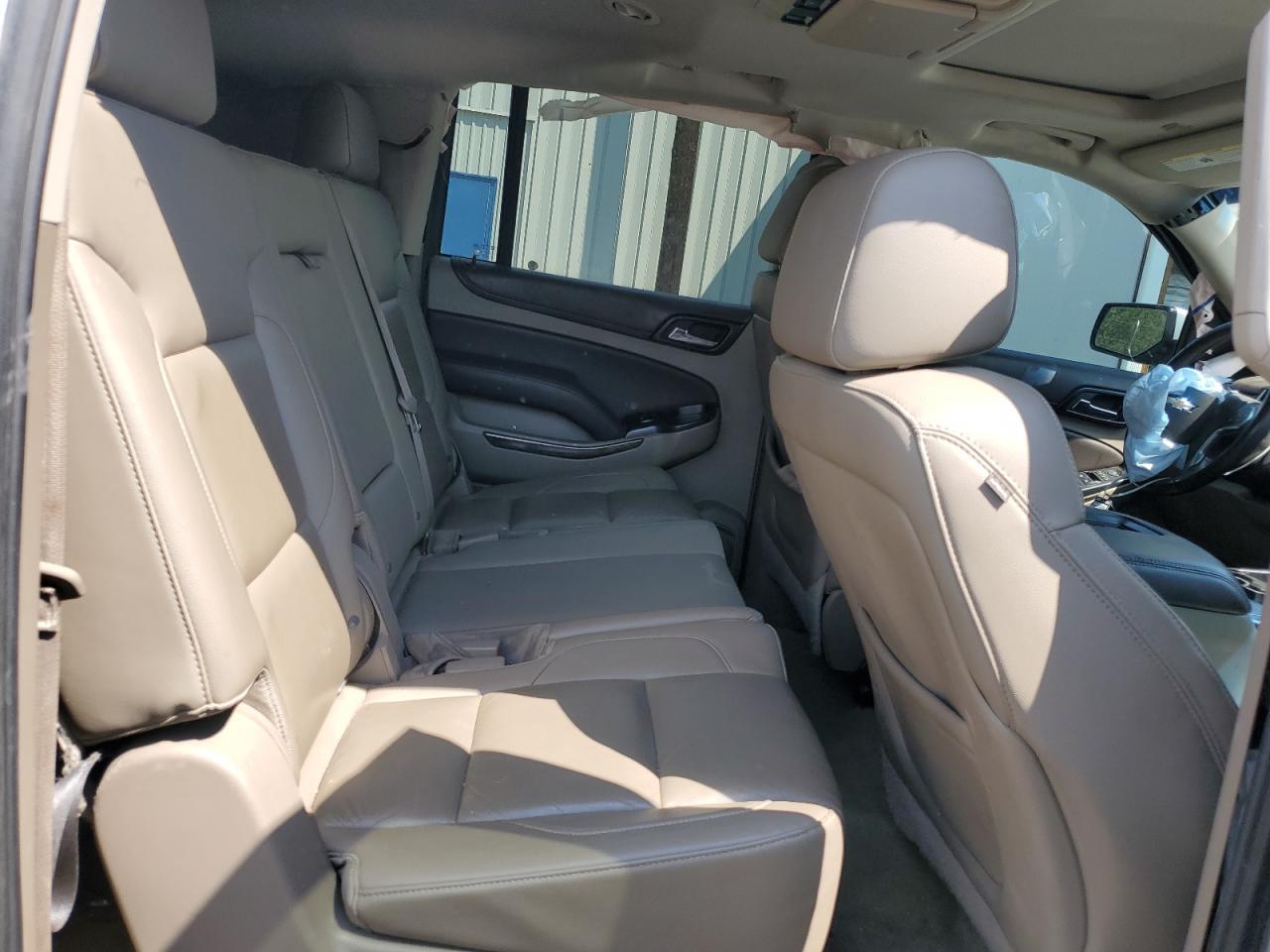 2015 CHEVROLET Suburban