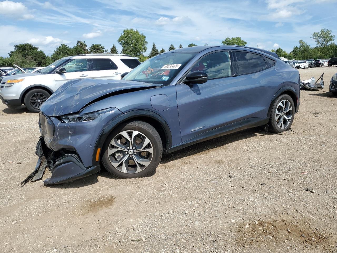 2021 FORD Mustang Mach-E