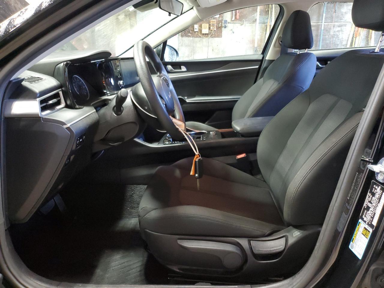2022 KIA K5