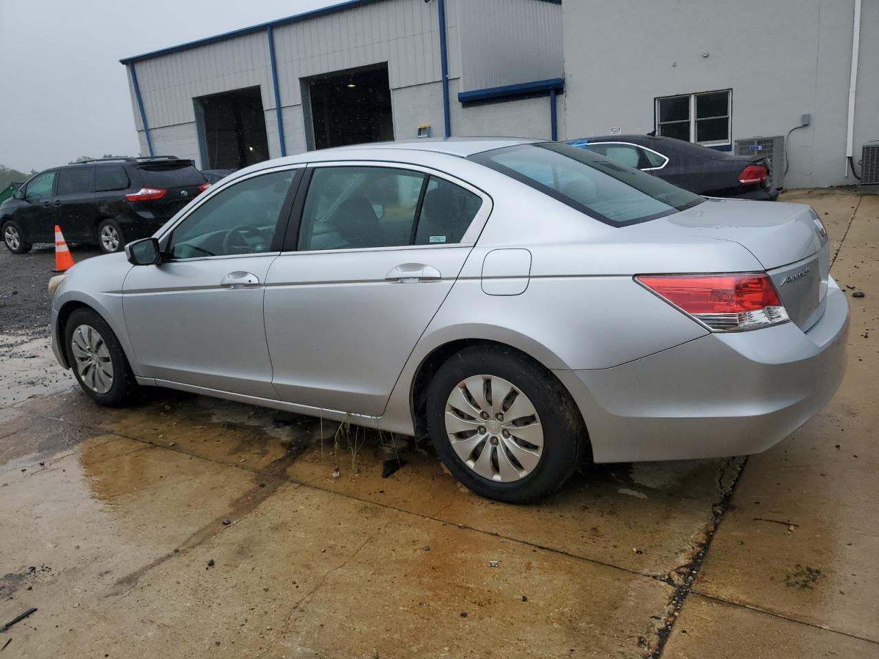 2010 HONDA ACCORD