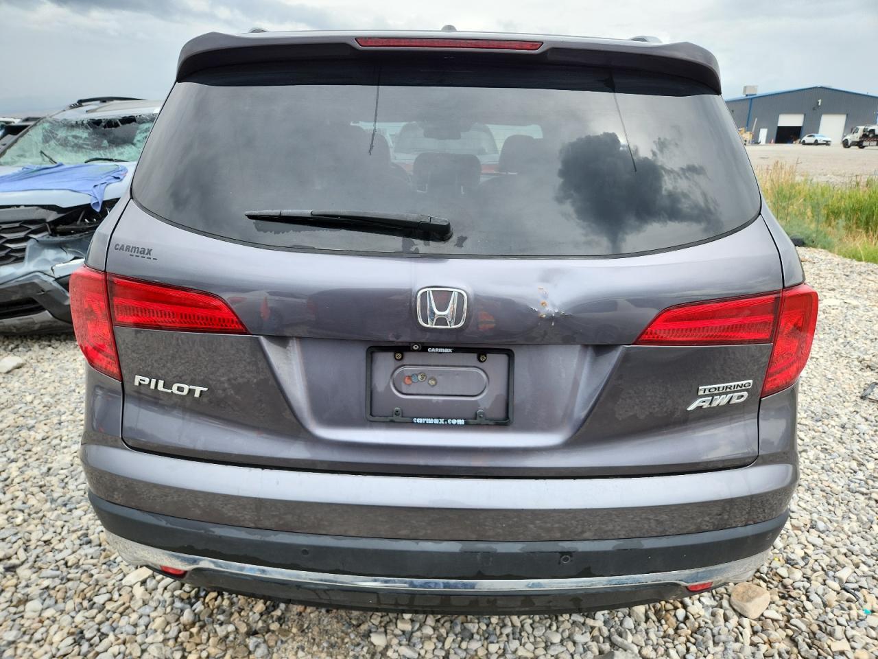 2017 HONDA PILOT