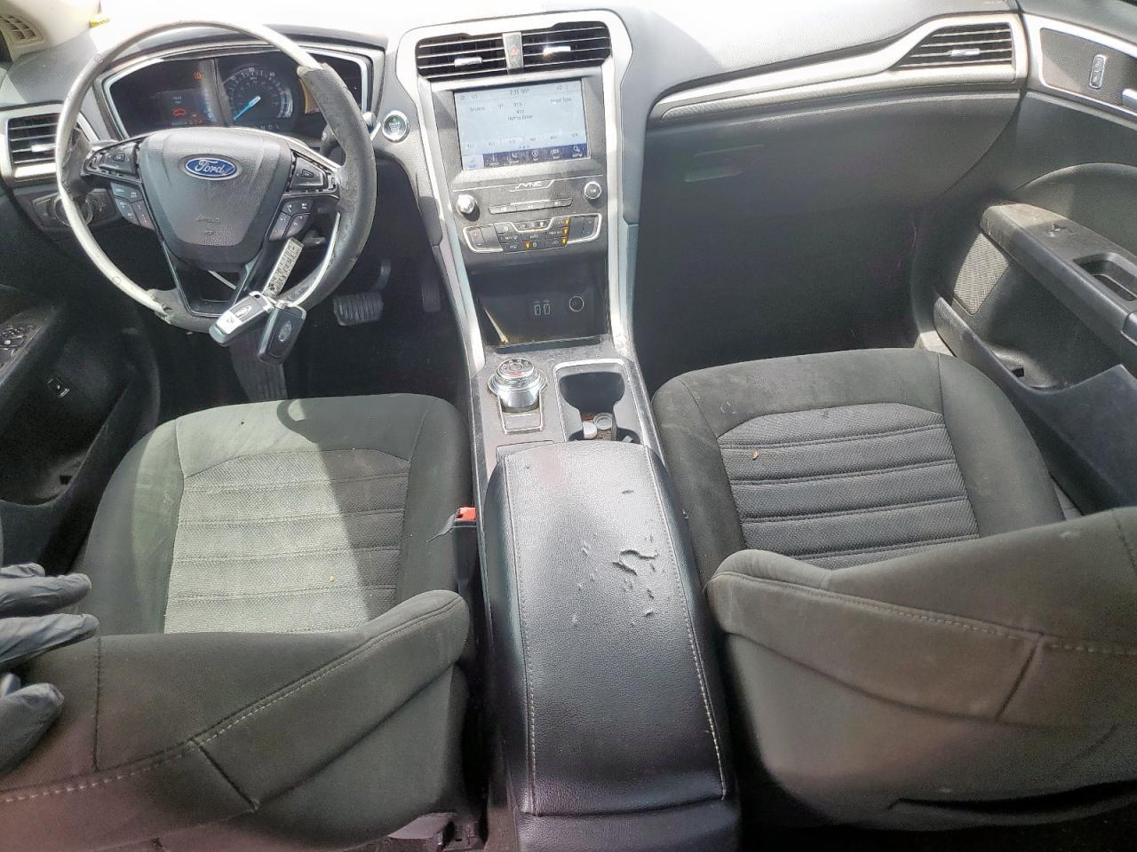 2020 FORD FUSION