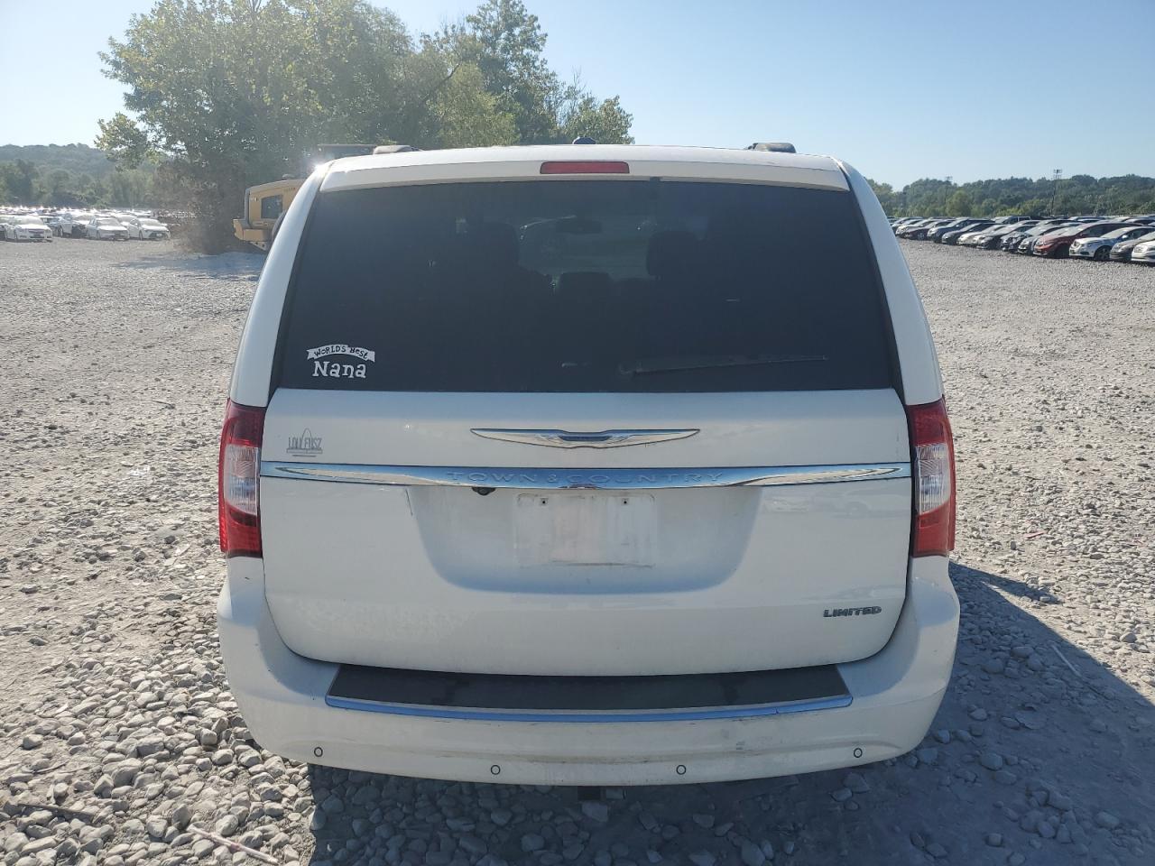 2012 CHRYSLER Town & Country