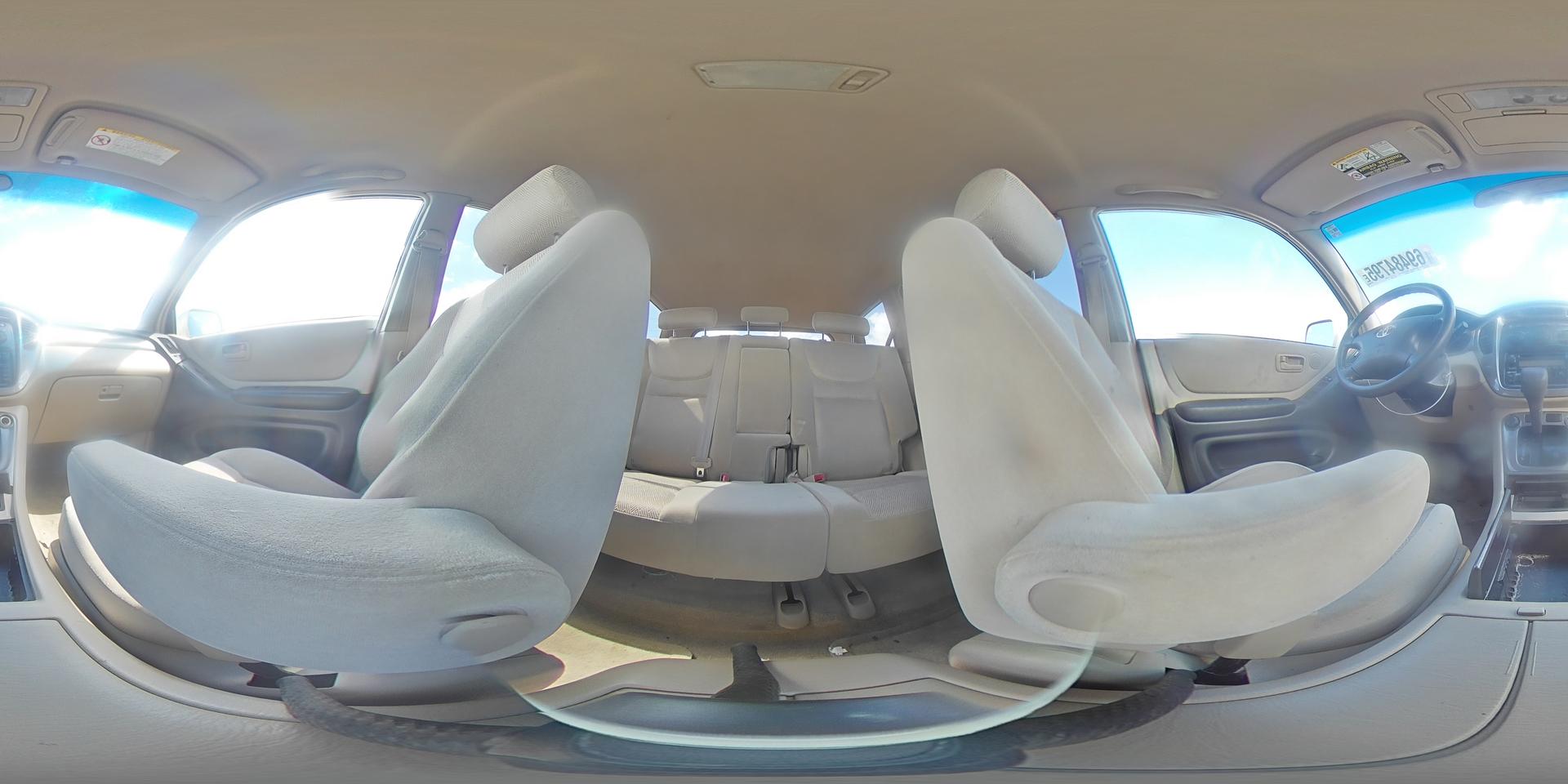 2003 TOYOTA HIGHLANDER