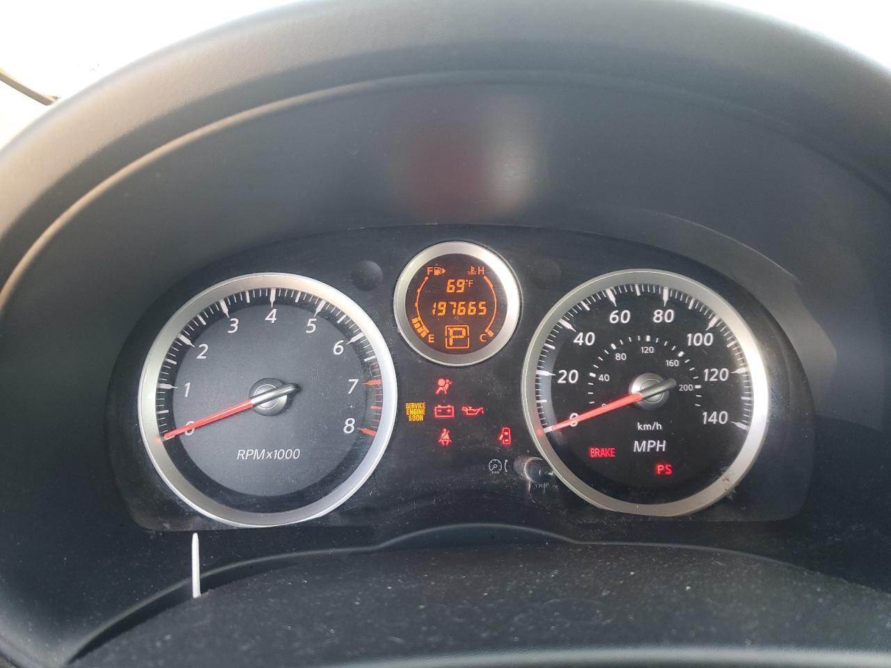 2010 NISSAN SENTRA