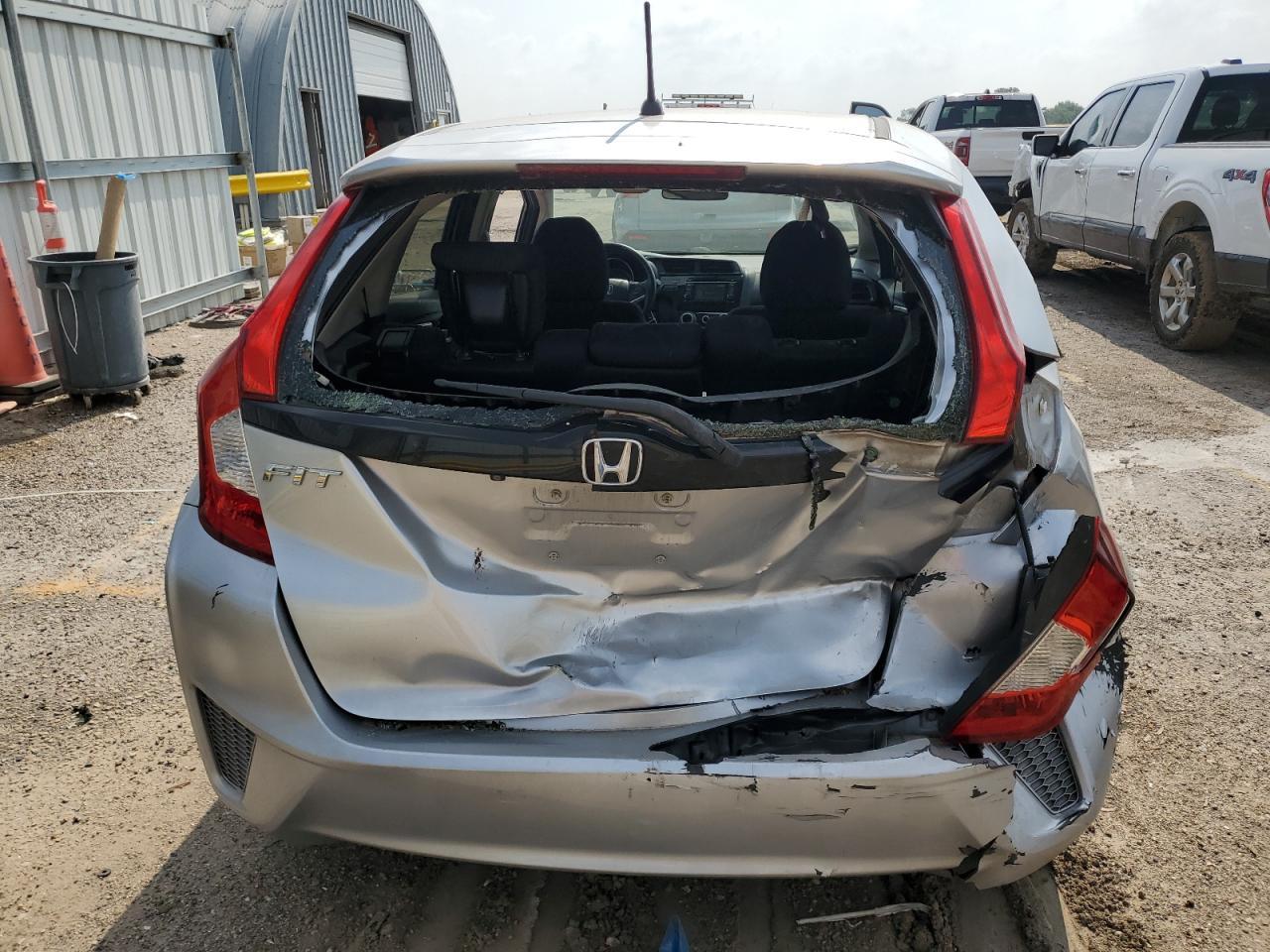 2016 HONDA FIT