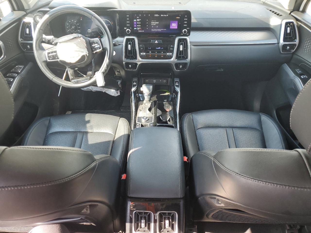 2023 KIA SORENTO