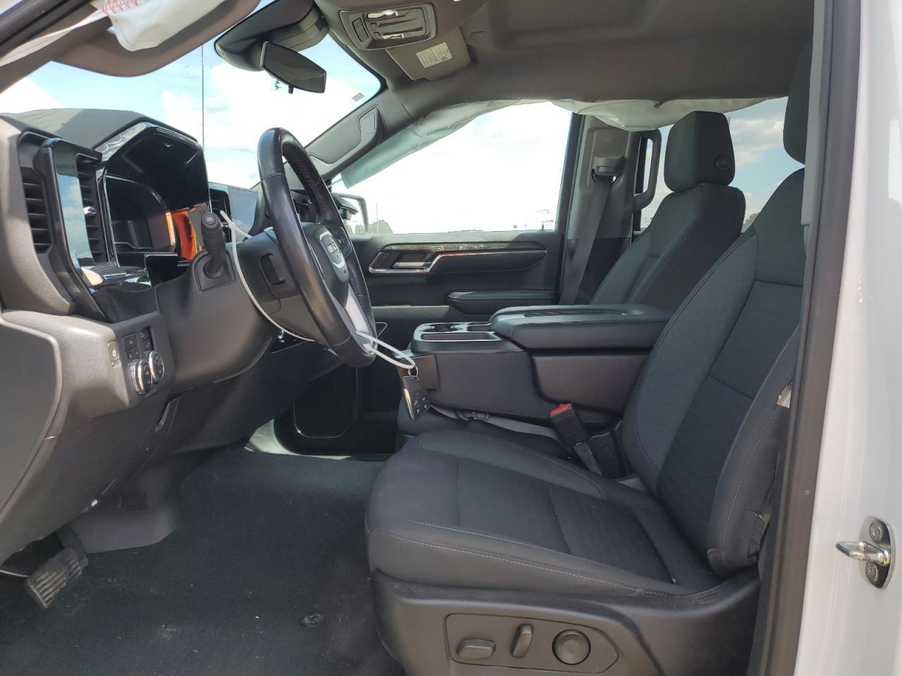 2022 GMC Sierra