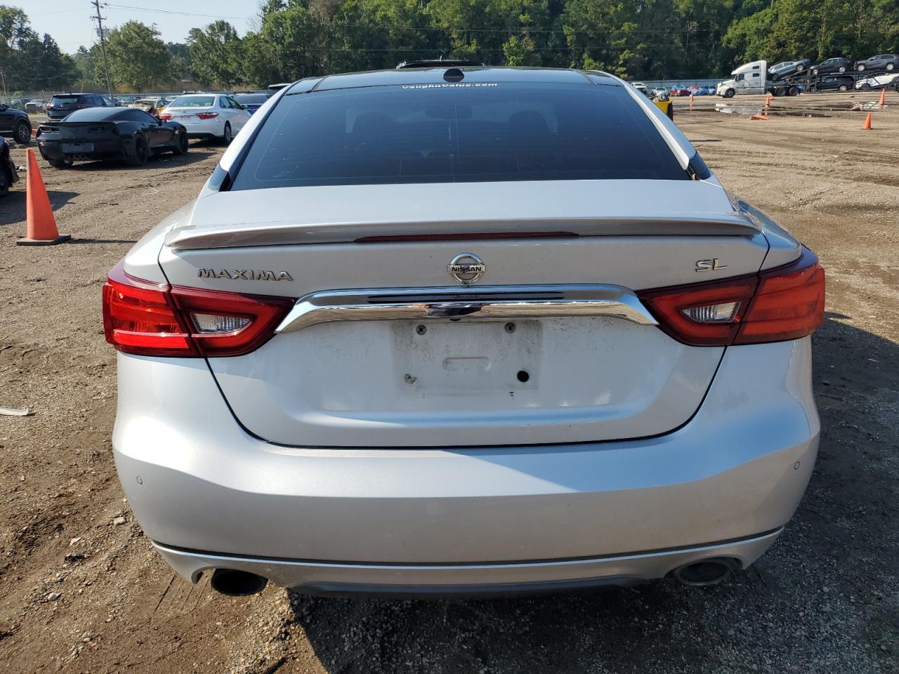 2018 NISSAN Maxima