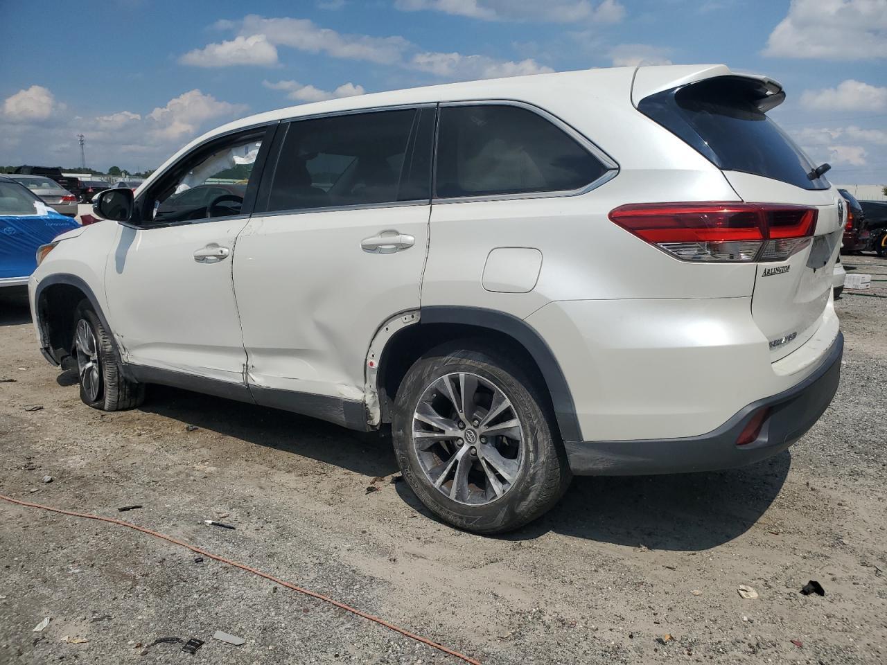2019 TOYOTA HIGHLANDER