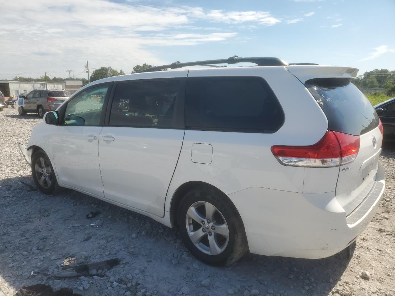 2014 TOYOTA SIENNA