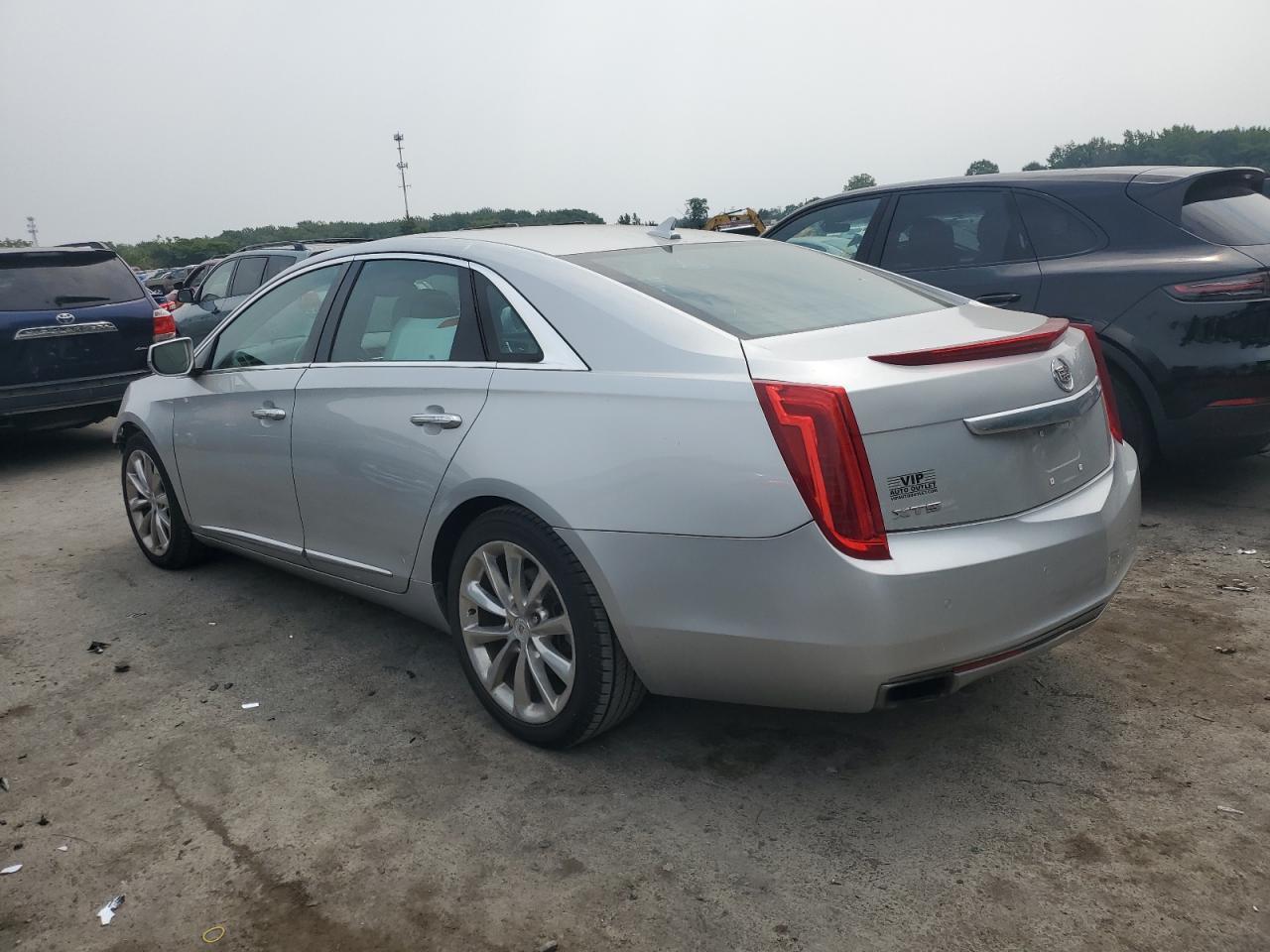 2014 CADILLAC XTS