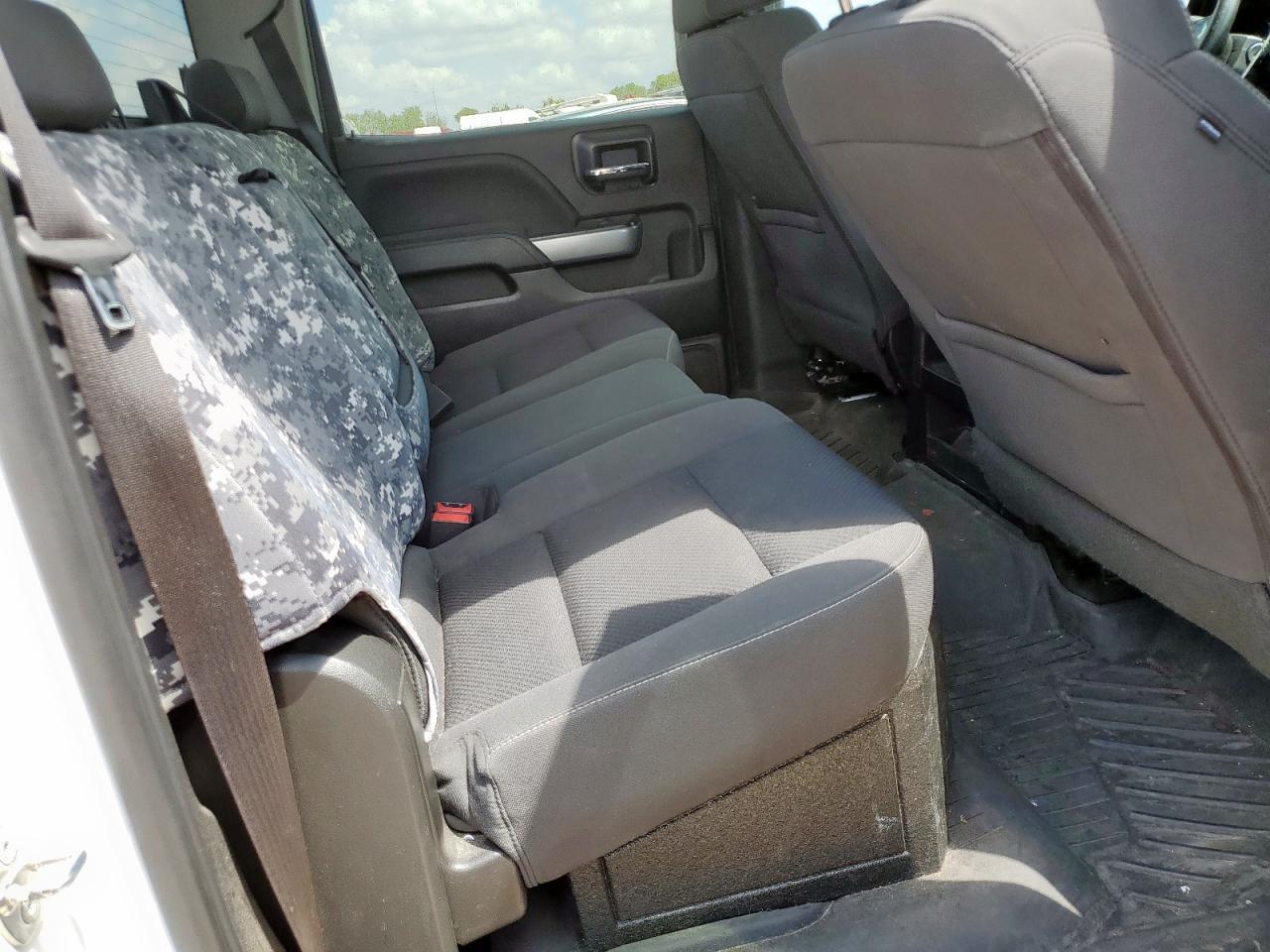 2018 CHEVROLET Silverado