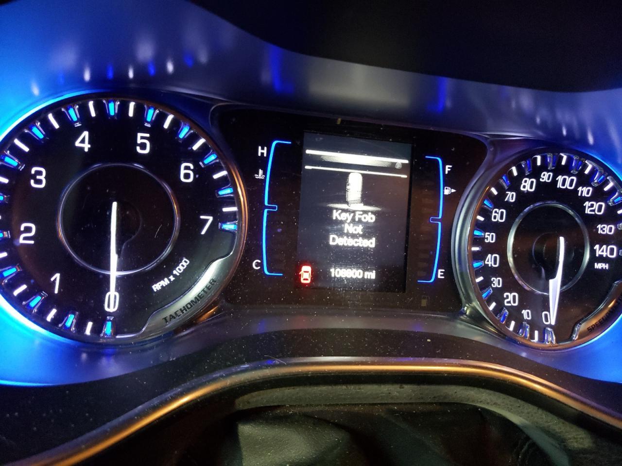 2016 CHRYSLER 200