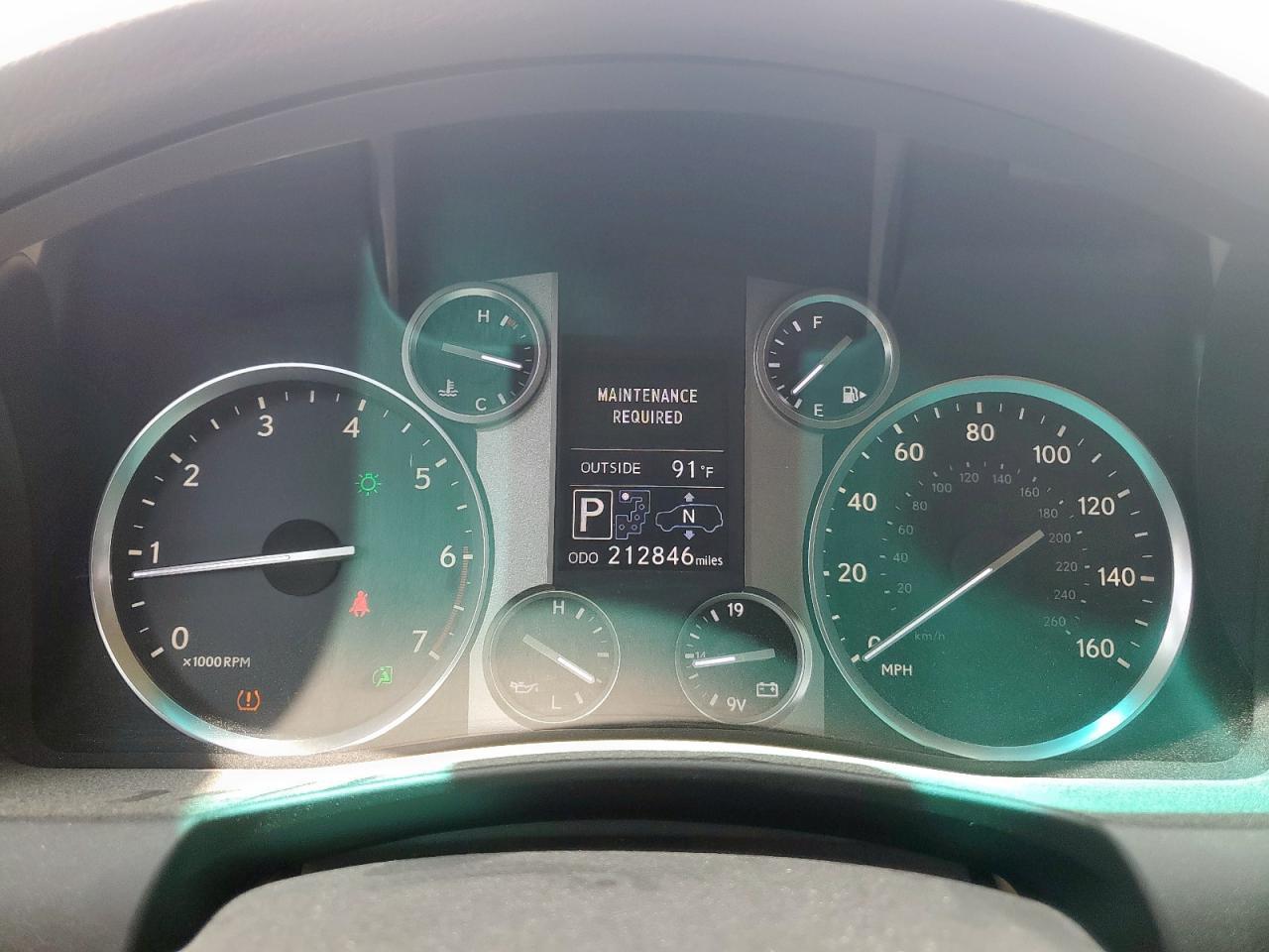 2015 LEXUS LX 570