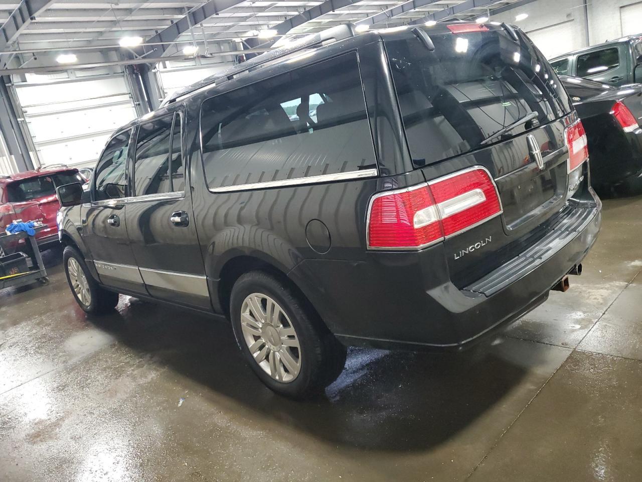 2014 LINCOLN Navigator