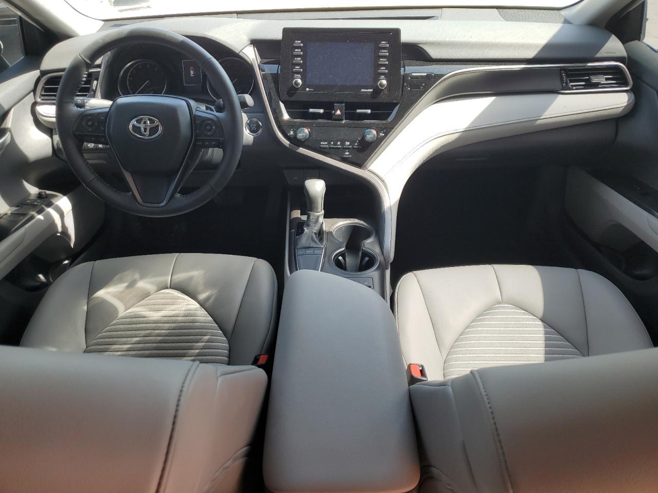 2024 TOYOTA CAMRY