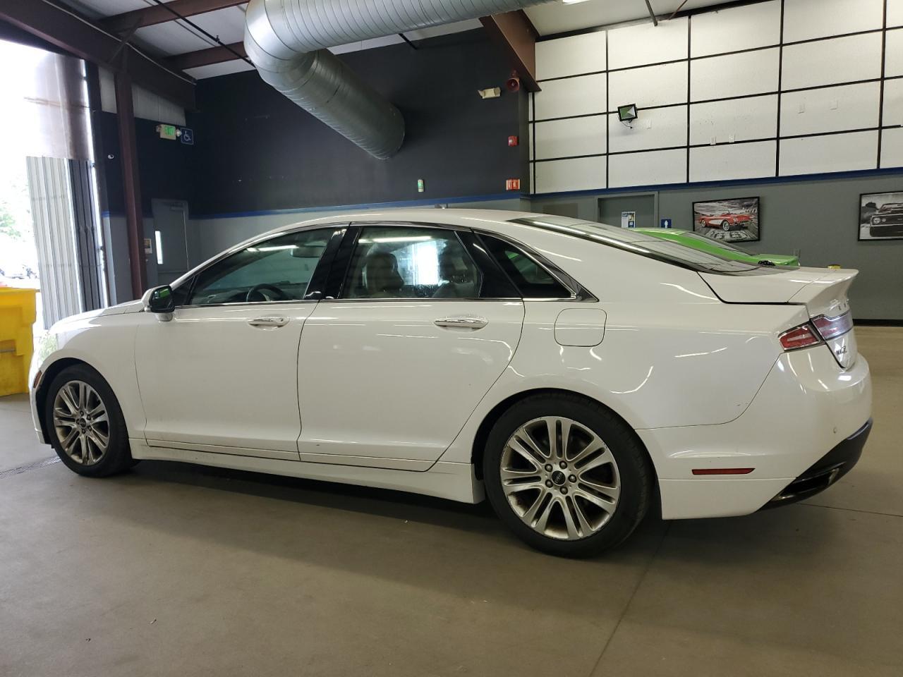 2016 LINCOLN MKZ