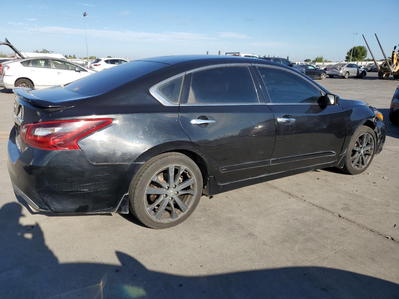 2017 NISSAN ALTIMA