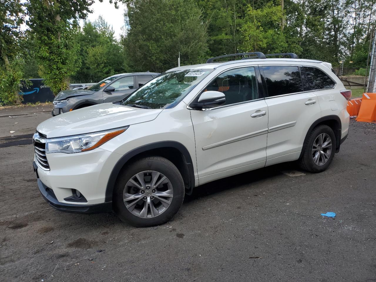 2015 TOYOTA HIGHLANDER