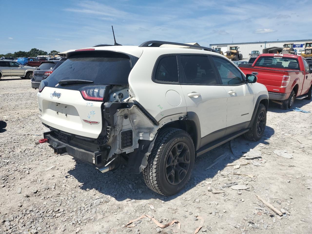 2019 JEEP CHEROKEE