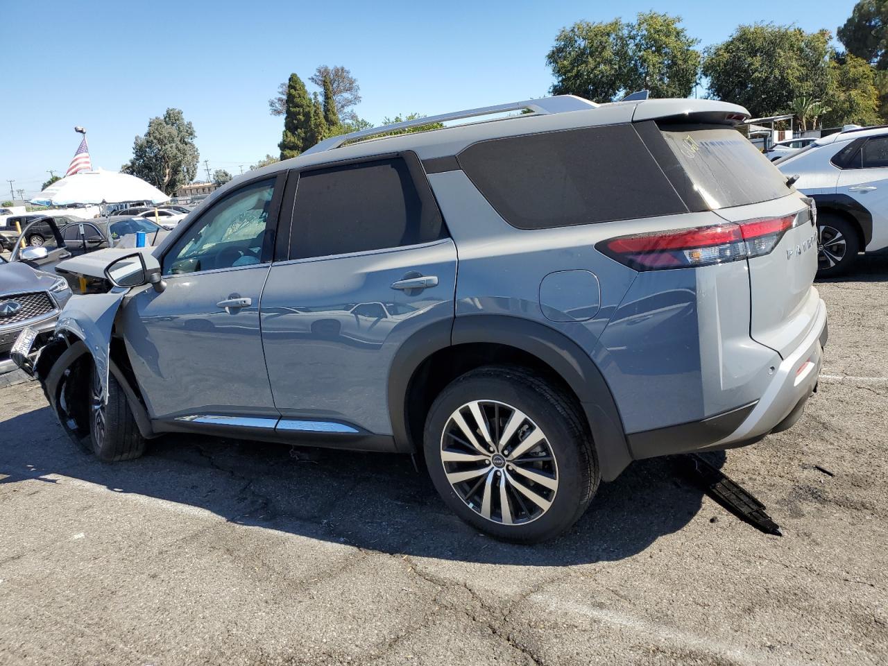 2025 NISSAN PATHFINDER