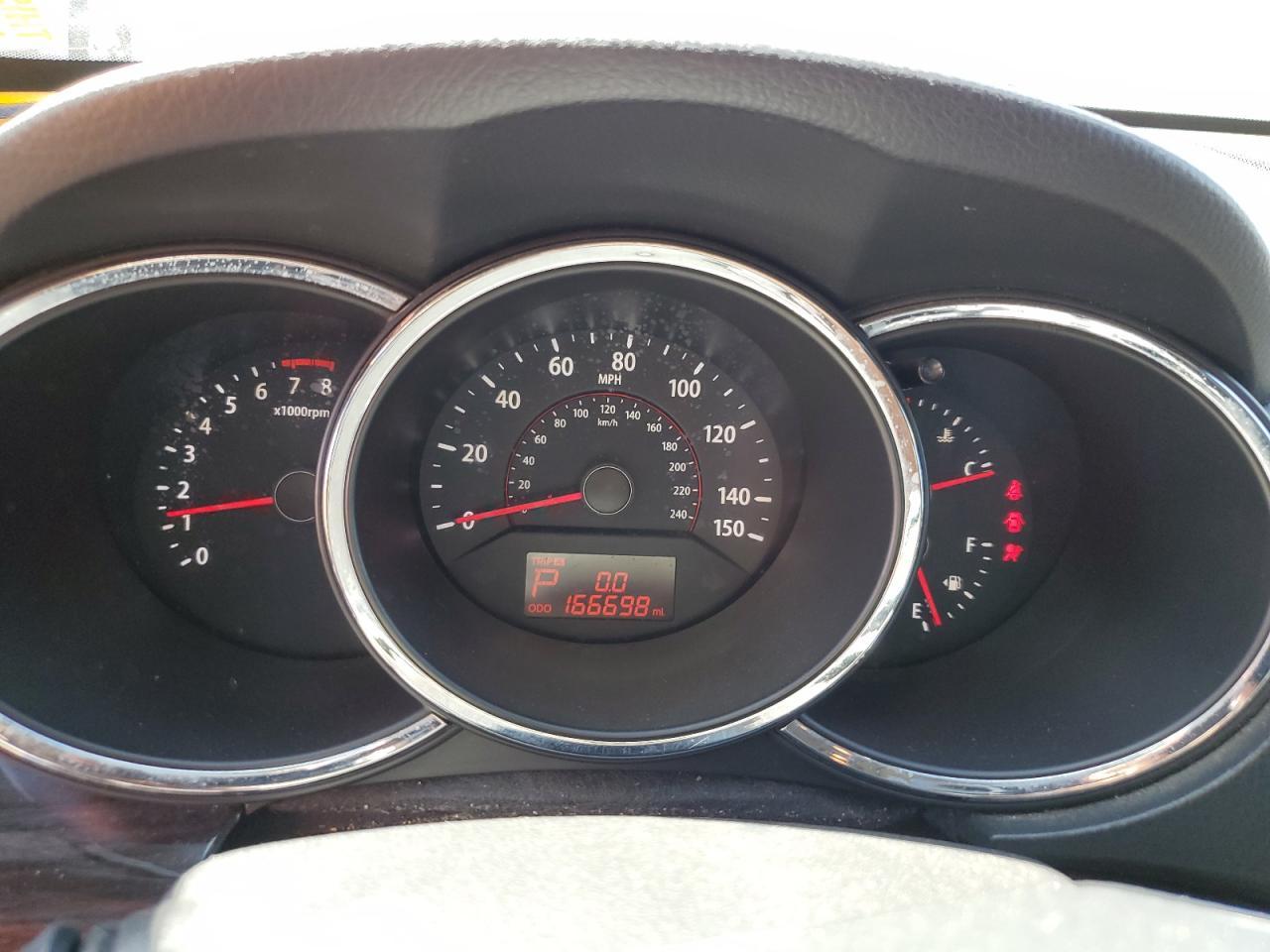 2011 KIA SORENTO