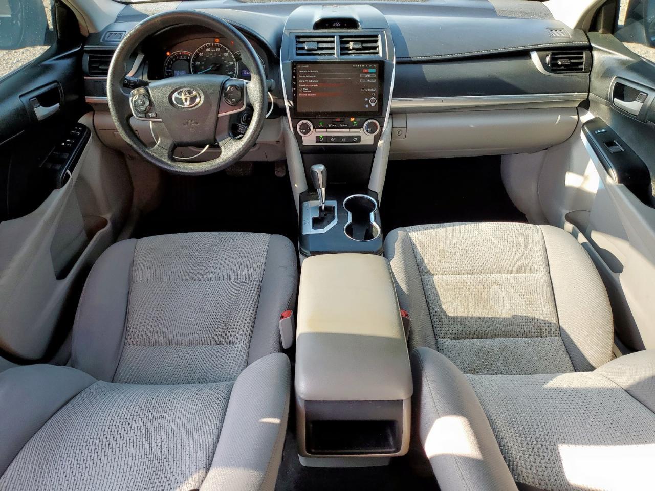 2014 TOYOTA CAMRY