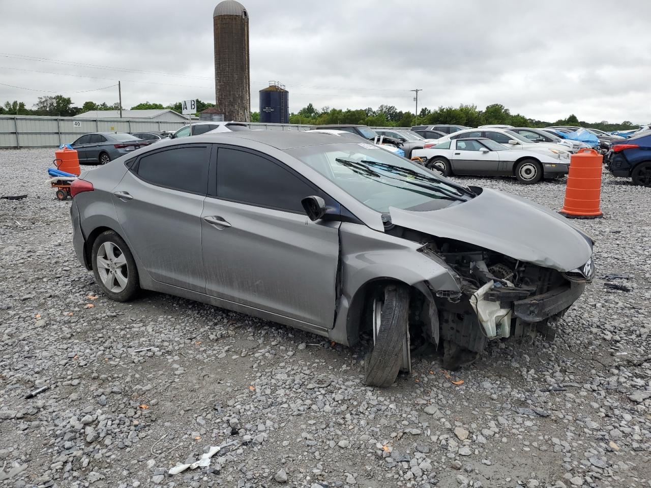 2011 HYUNDAI ELANTRA