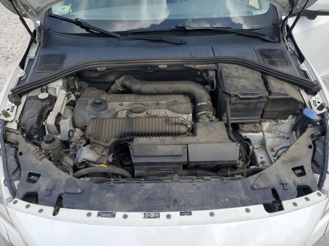 2013 VOLVO S60
