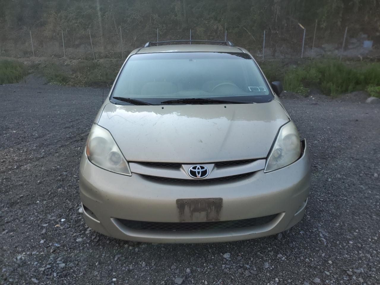 2008 TOYOTA SIENNA
