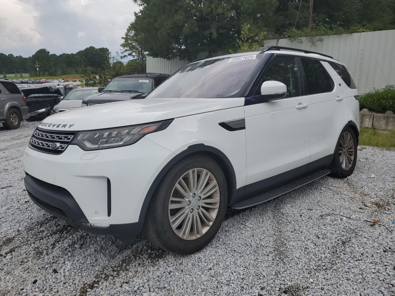 2017 LAND ROVER Discovery