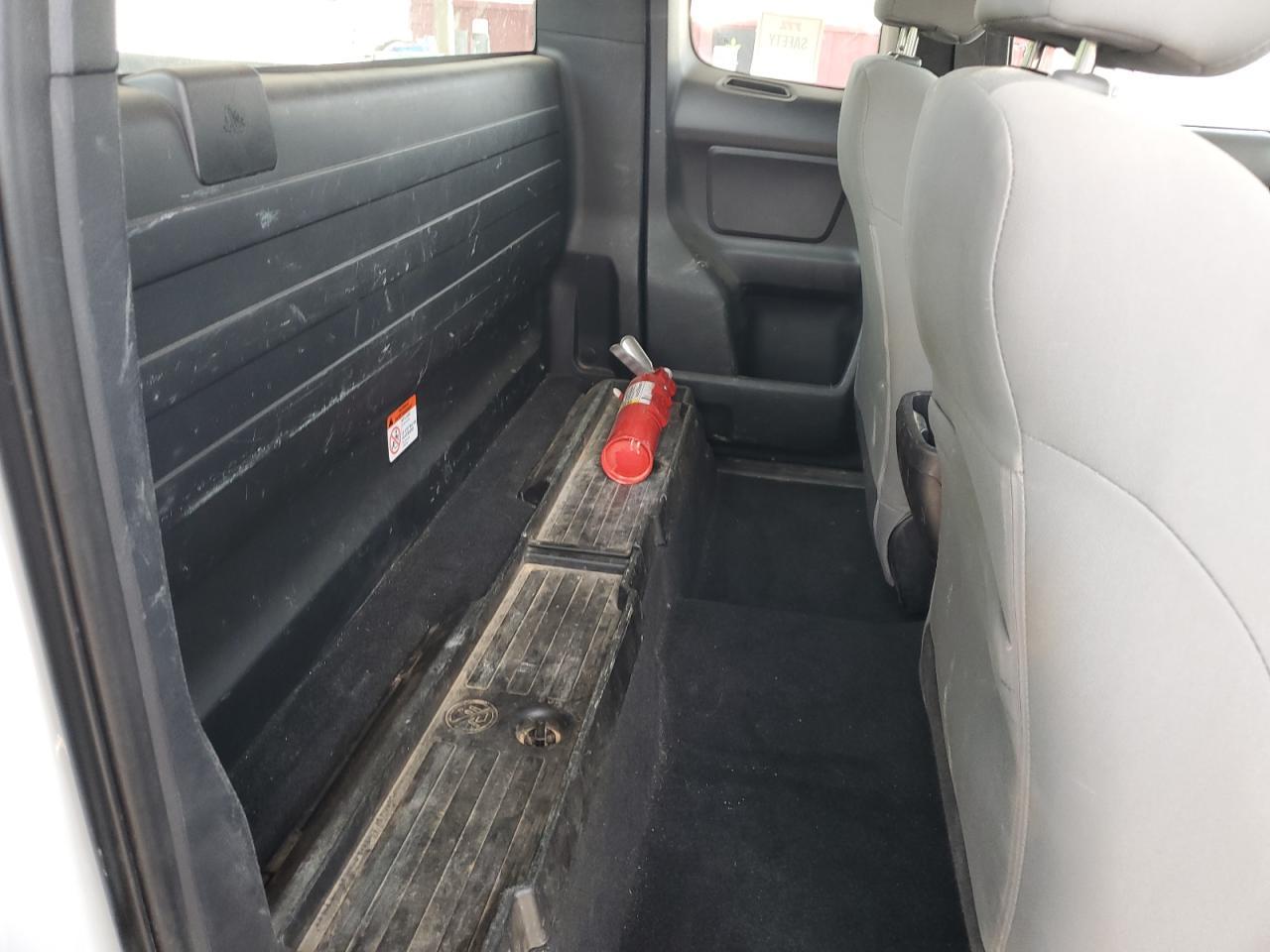 2016 TOYOTA TACOMA
