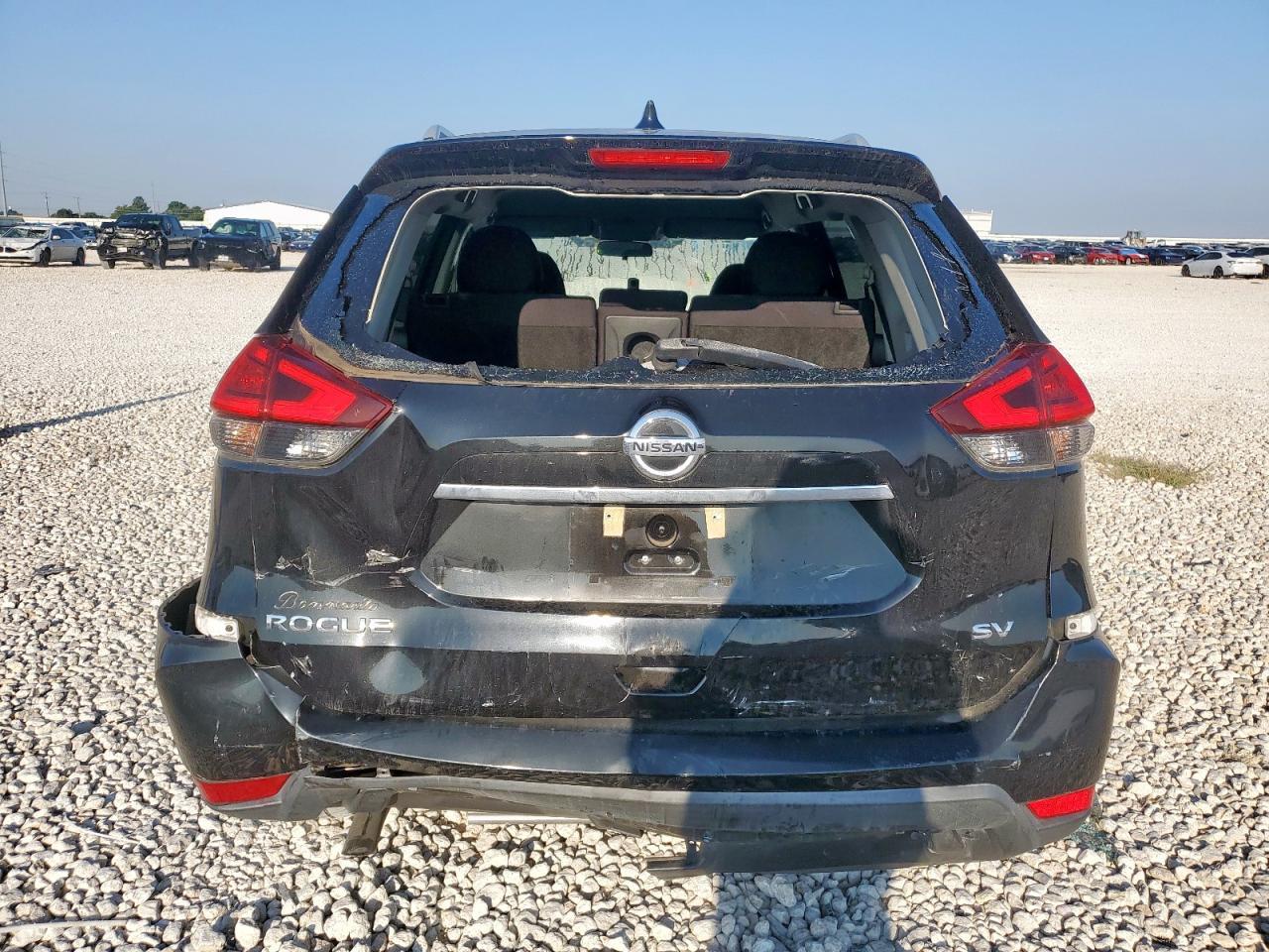 2017 NISSAN ROGUE