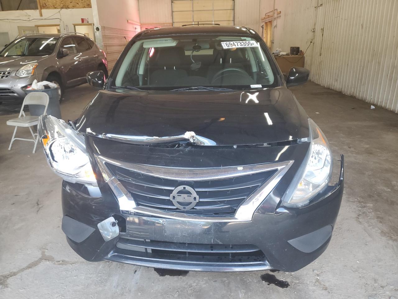 2018 NISSAN VERSA
