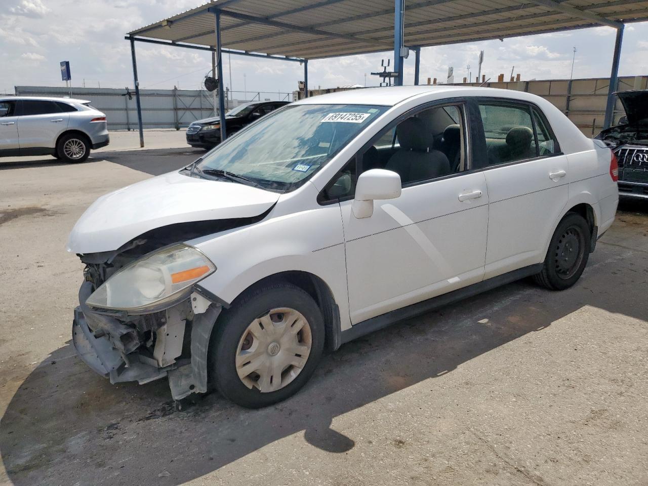 2011 NISSAN VERSA