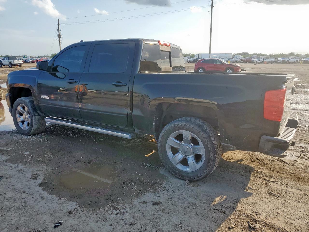 2018 CHEVROLET Silverado
