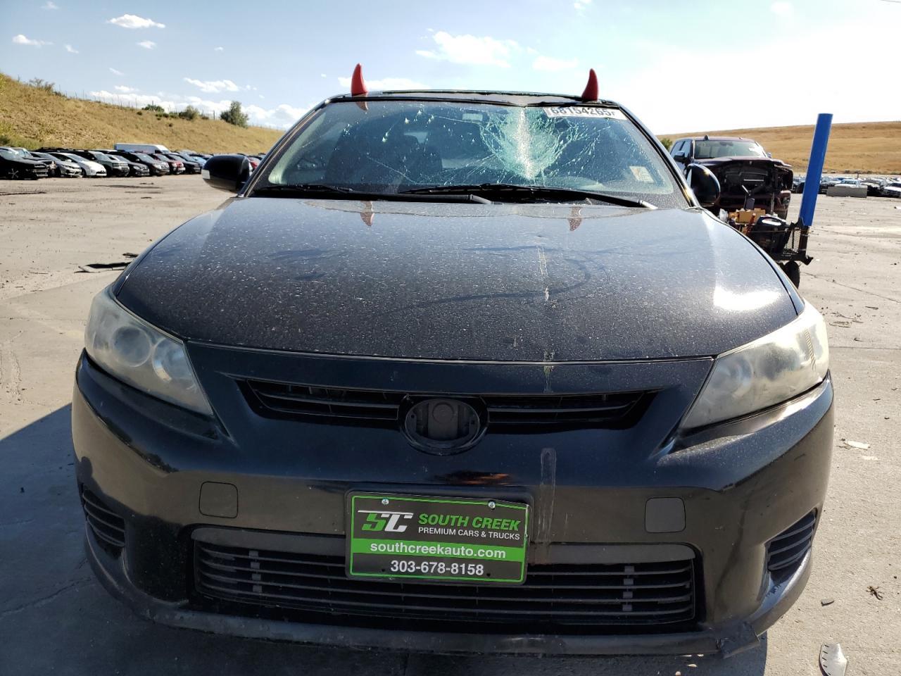 2013 TOYOTA SCION
