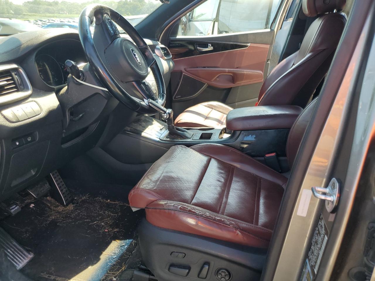 2016 KIA SORENTO