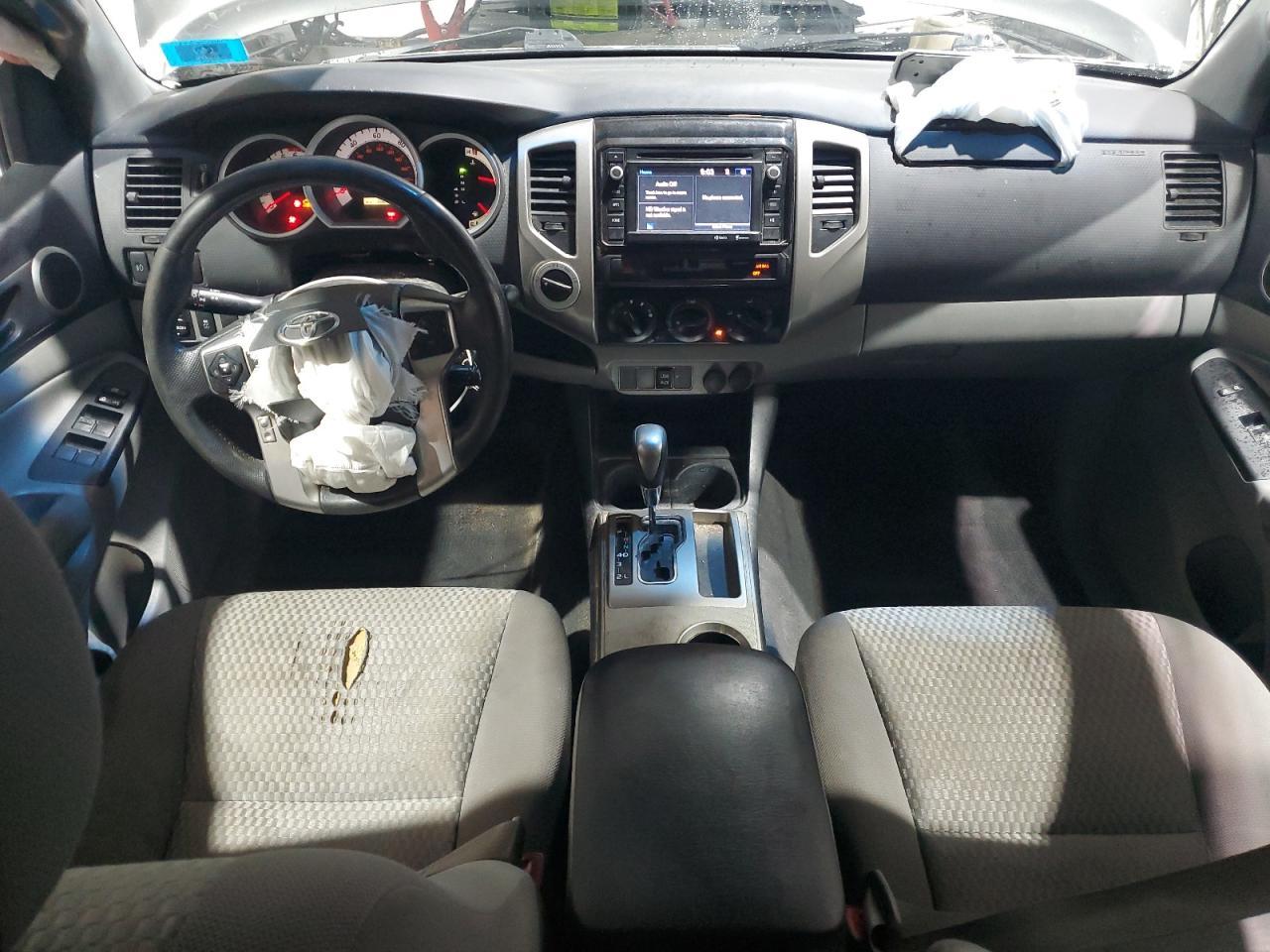 2015 TOYOTA TACOMA