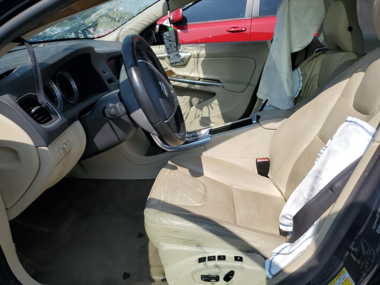 2012 VOLVO S60