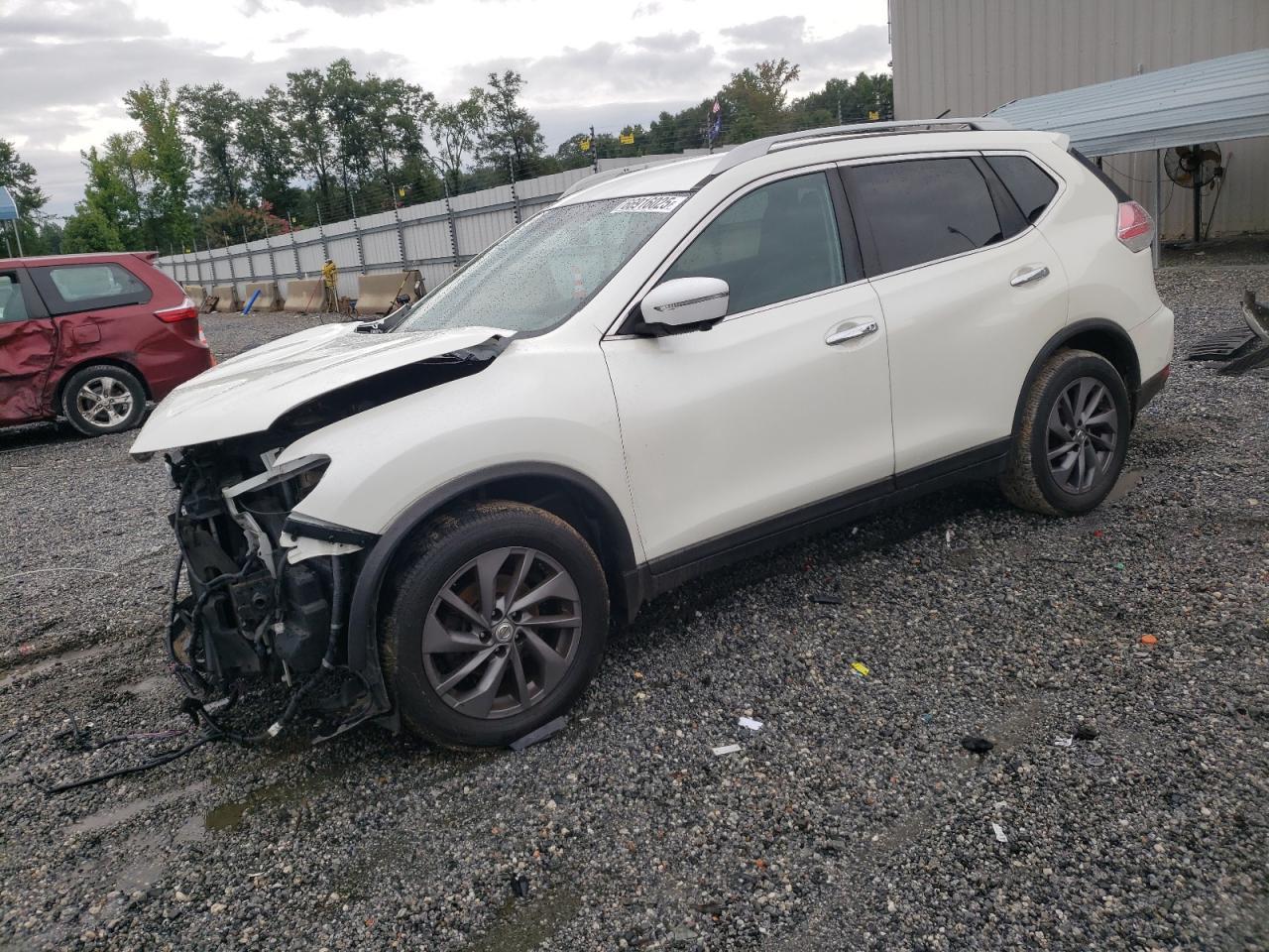 2016 NISSAN ROGUE