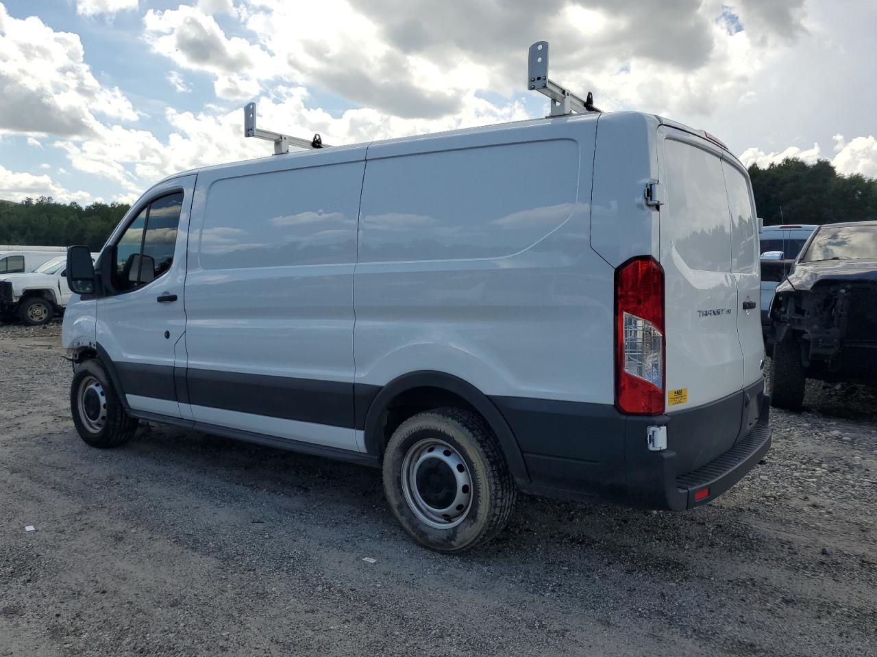 2022 FORD Transit