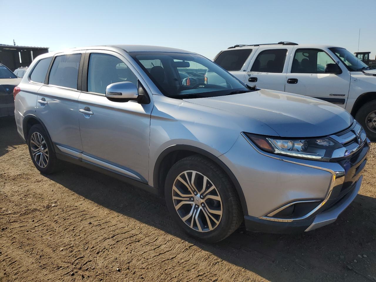 2017 MITSUBISHI outlander