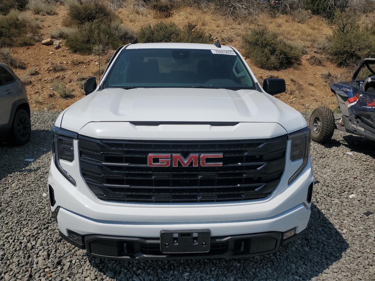 2025 GMC Sierra