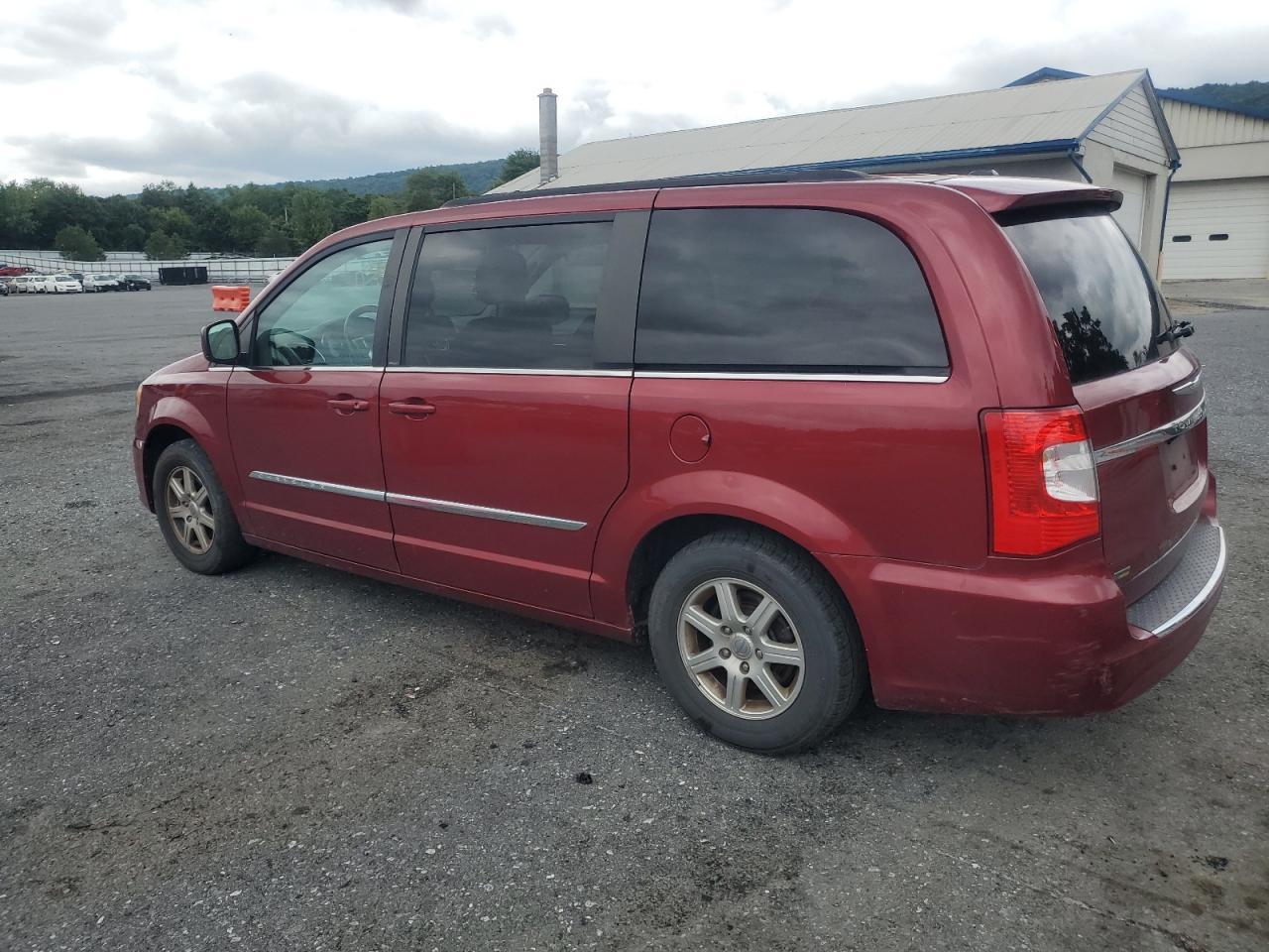 2011 CHRYSLER Town & Country