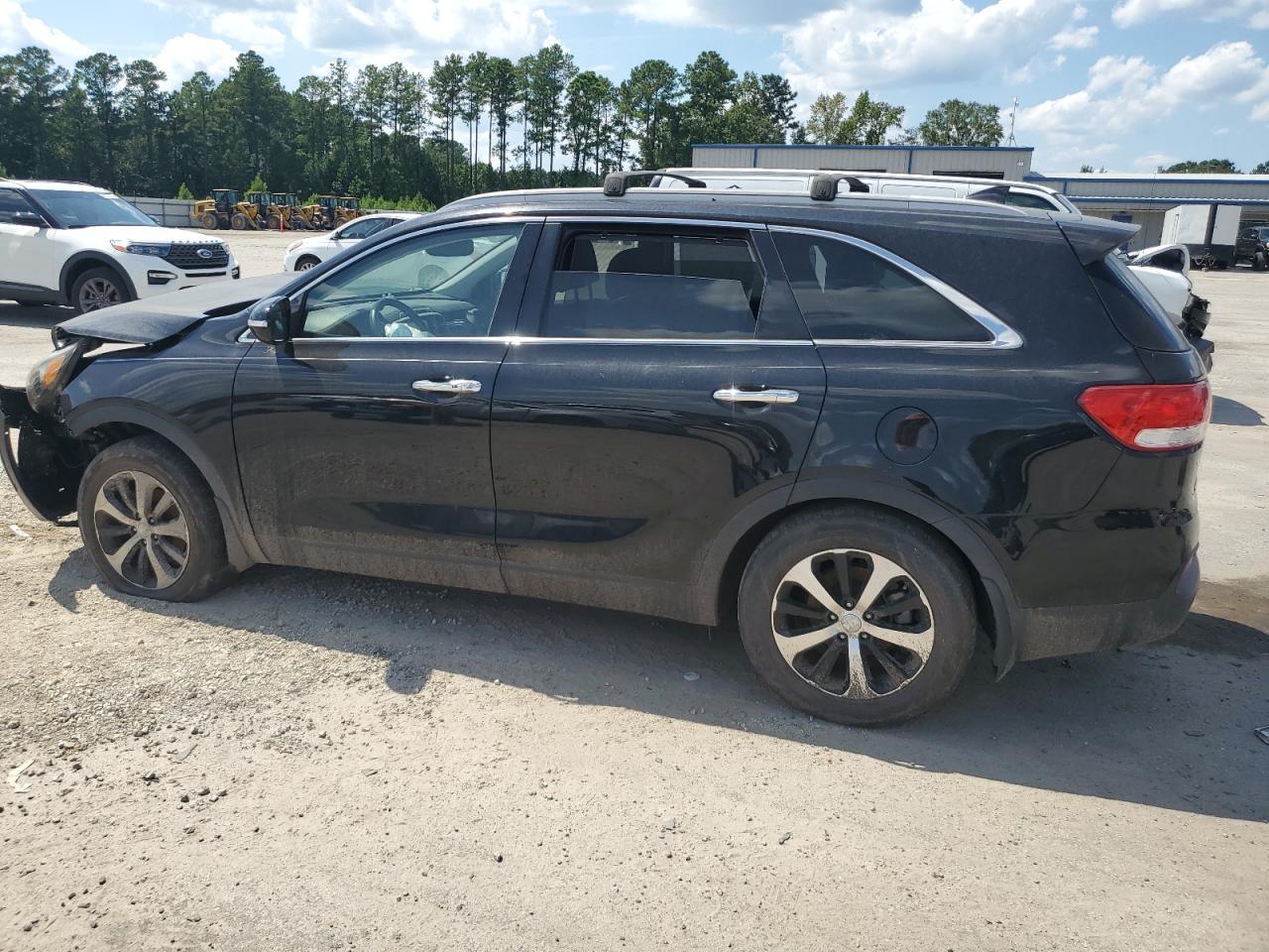 2017 KIA SORENTO
