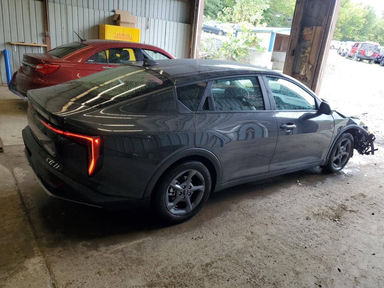 2025 KIA K4