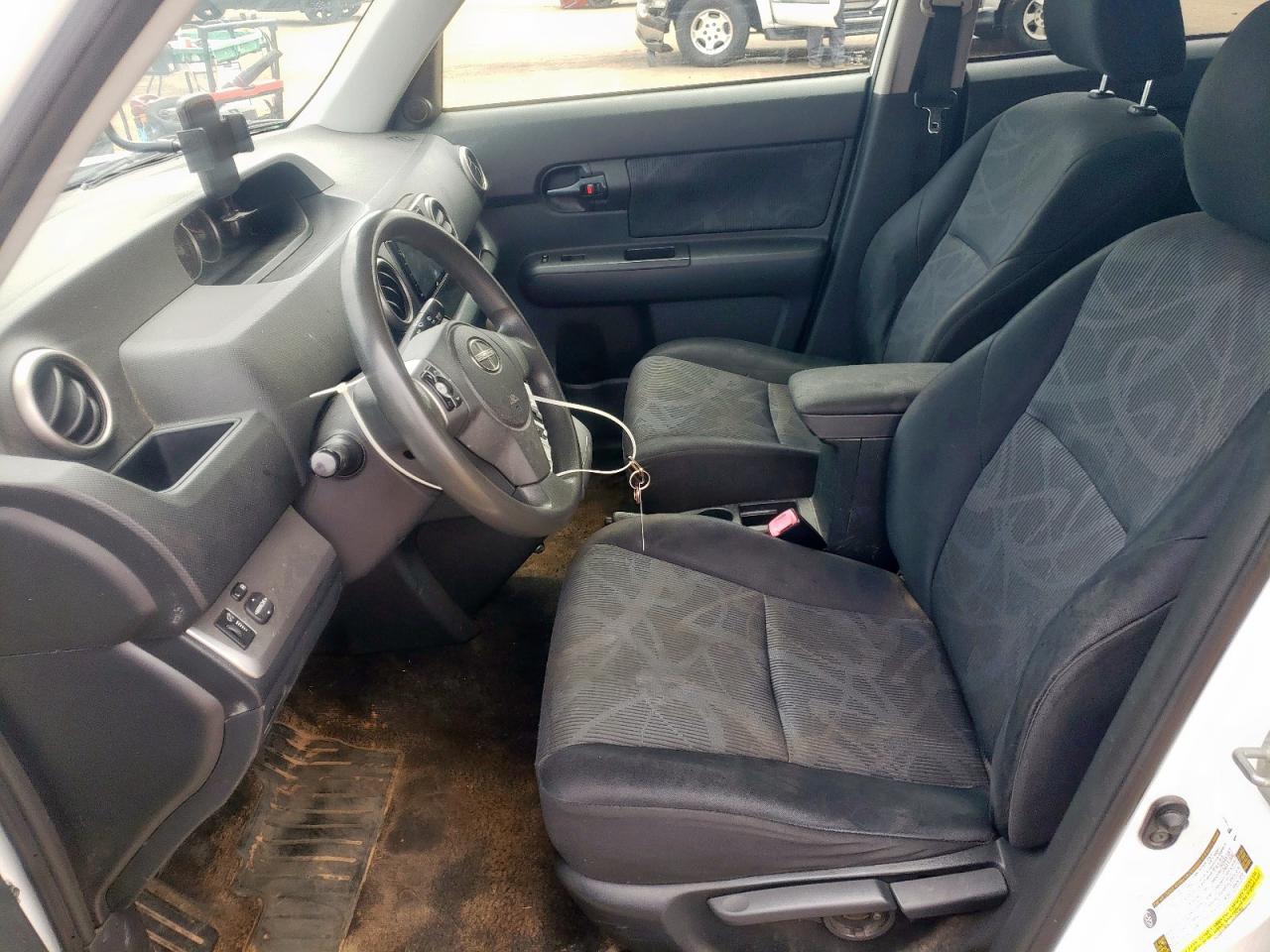 2012 TOYOTA SCION